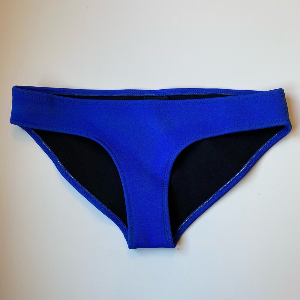 Triangl Bikini Bottom